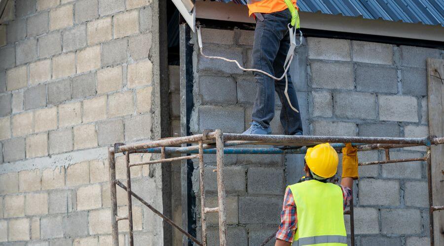 Professional residential roofers in Seguin, TX